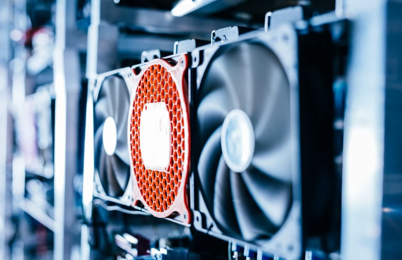 Liquid Cooling vs. Air Cooling: What Does Your Rig Need?